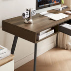 Bureau d'écriture noyer / noir mi-siècle avec tiroirs, ports USB et prise de courant, 1 personne