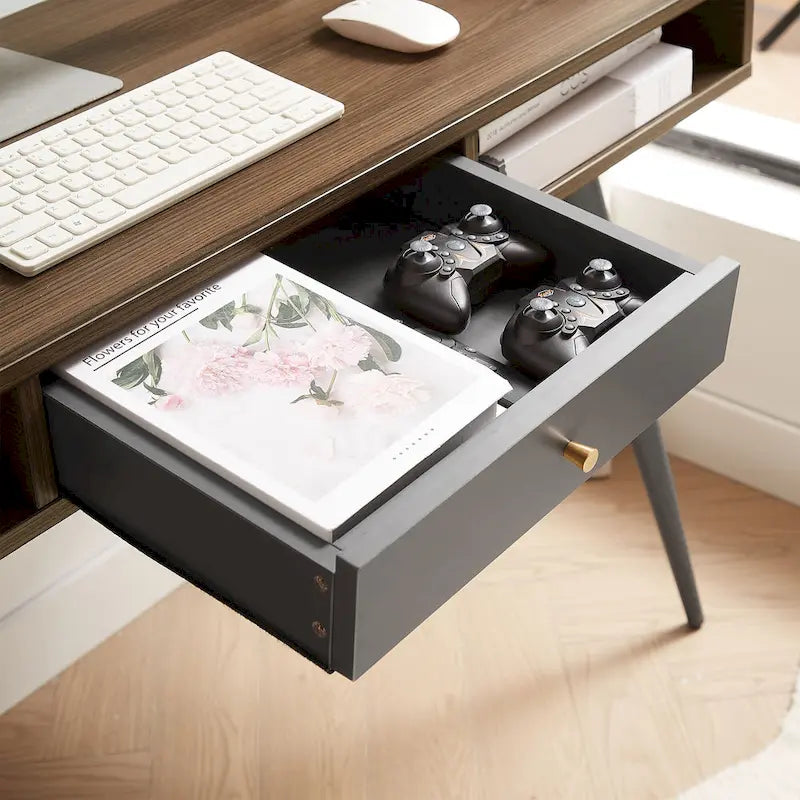 Bureau d'écriture noyer / noir mi-siècle avec tiroirs, ports USB et prise de courant, 1 personne