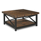 Table basse carrée en bois marron avec étagère inférieure
